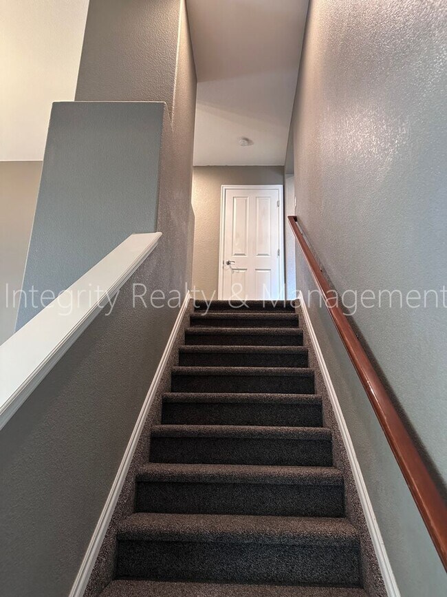 Building Photo - 10644 Wildhurst Cir