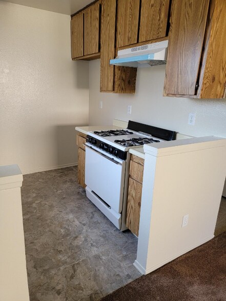 Building Photo - 5906 Challen Ave