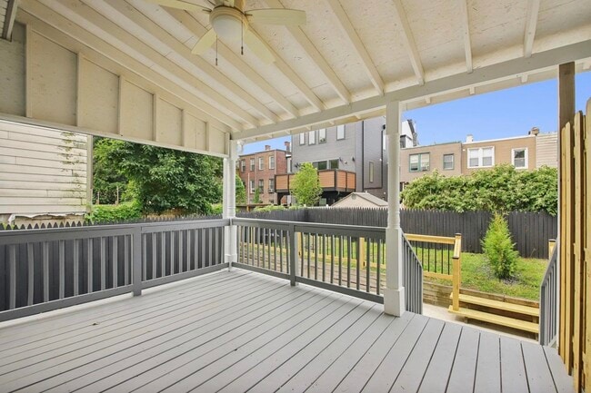 Building Photo - 259 Pine St