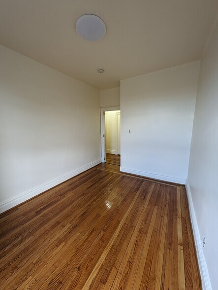 Bedroom - 7612 Park Ave