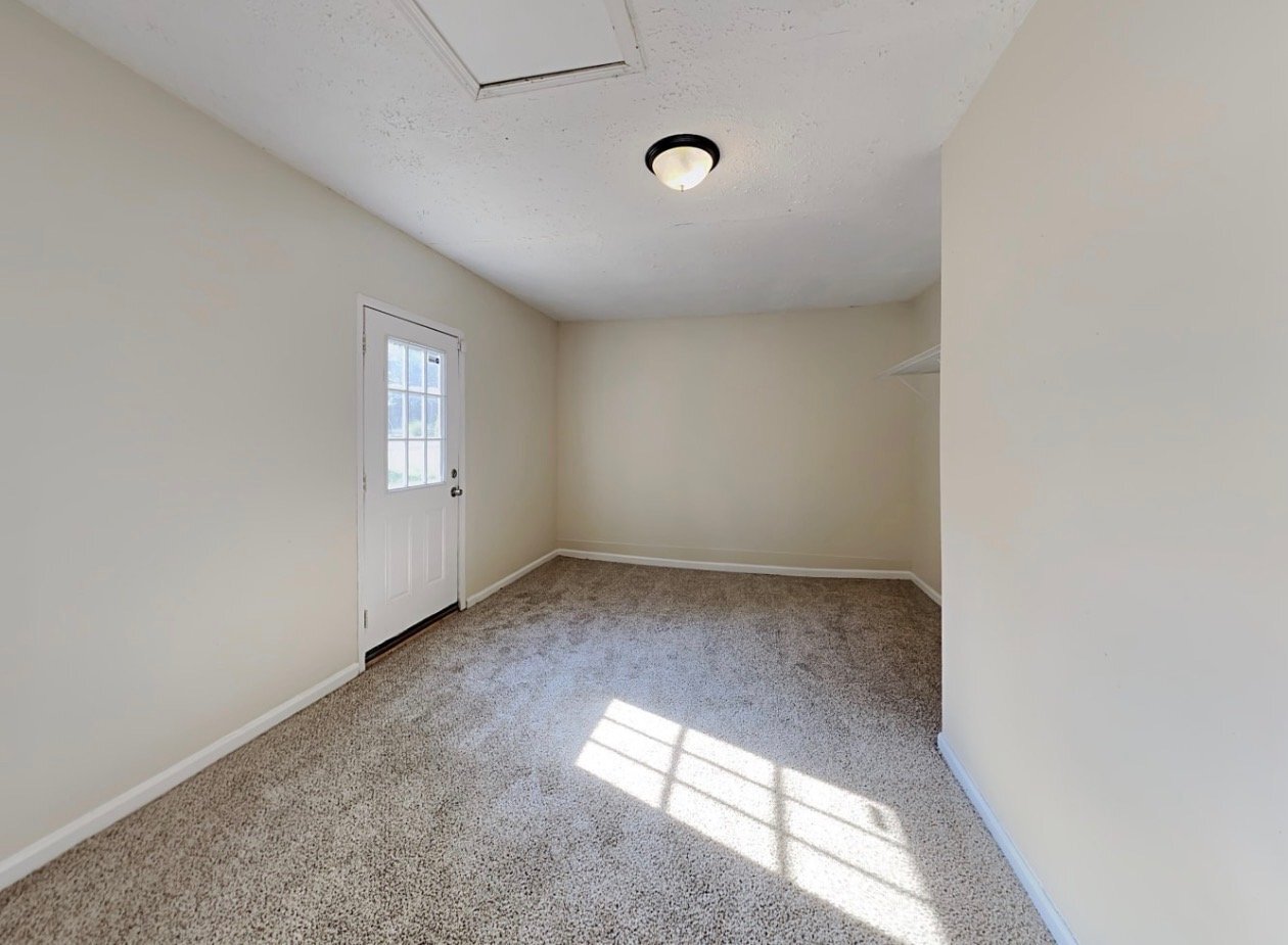 Building Photo - 139 Cedar Ridge Trail