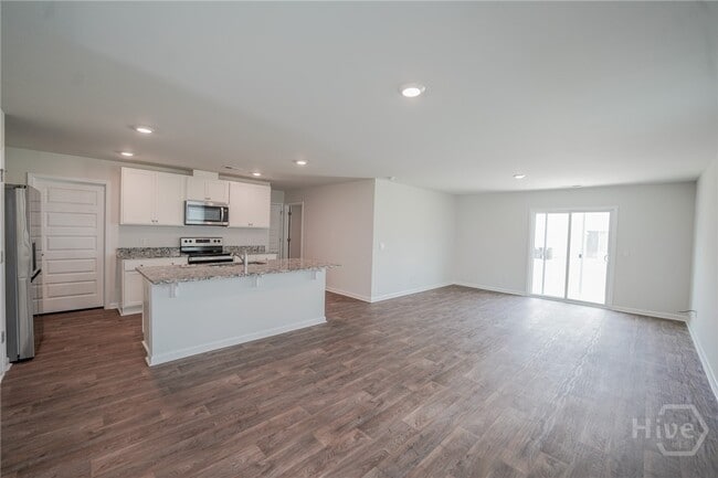 Building Photo - 412 Coconut Dr