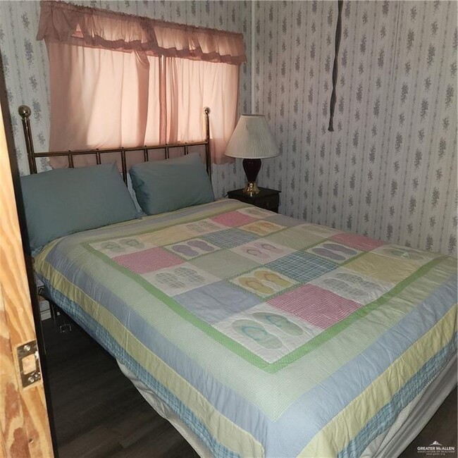 Building Photo - 29 Harness Dr