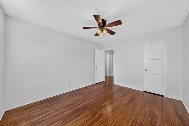 Building Photo - 3628 Highland Ave