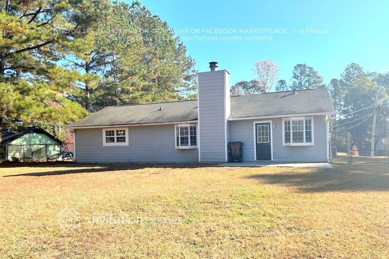 Building Photo - 888 Tall Deer Dr