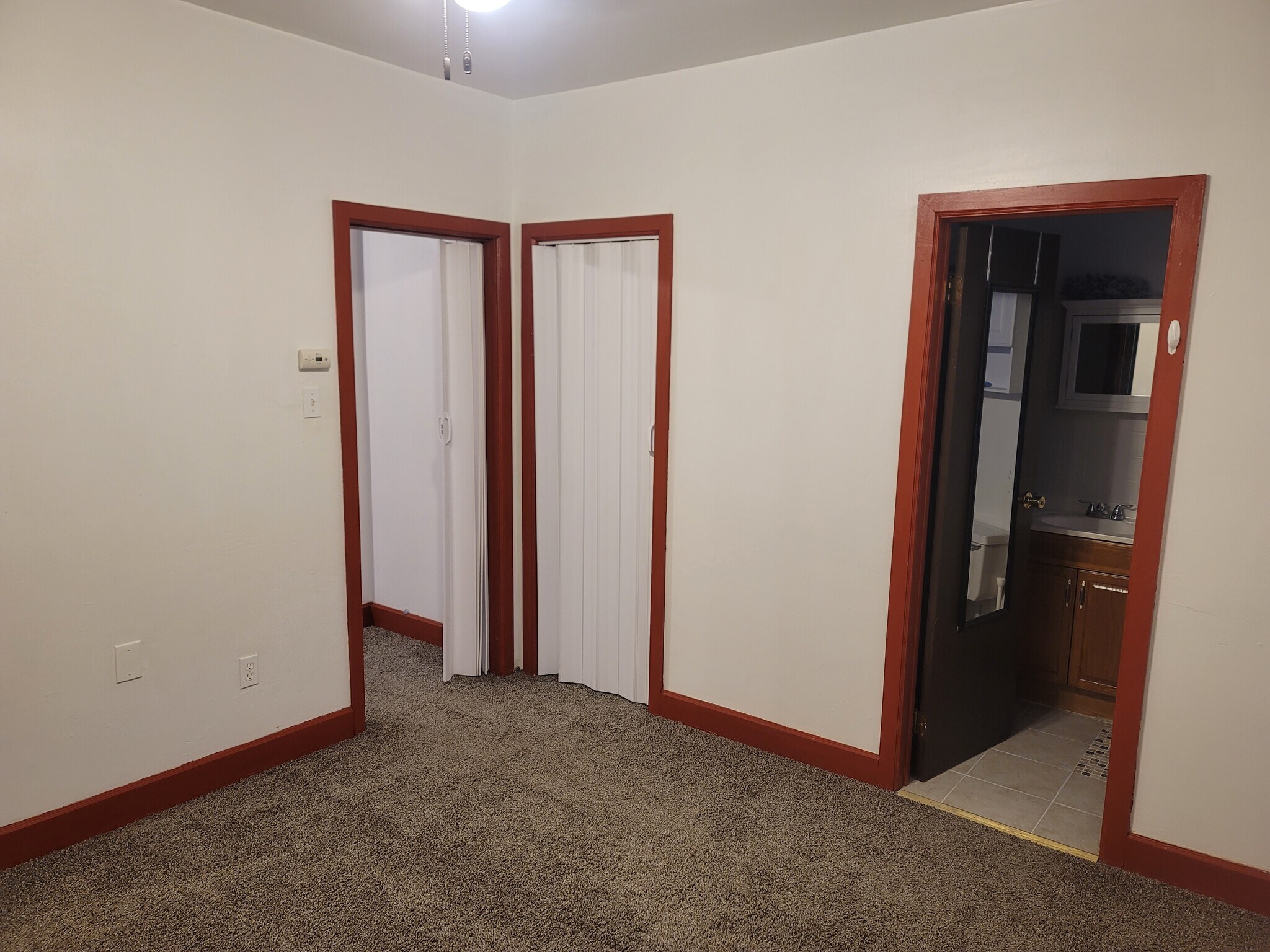 Building Photo - 1622 Bainbridge St