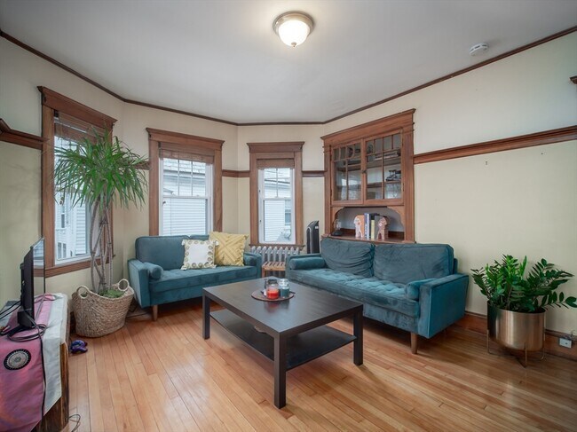 Building Photo - 60 Powder House Blvd