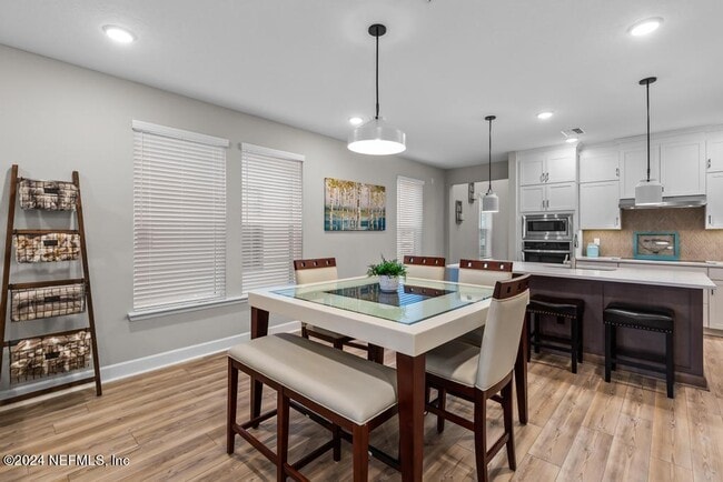 Building Photo - 11232 Bright Path Ct