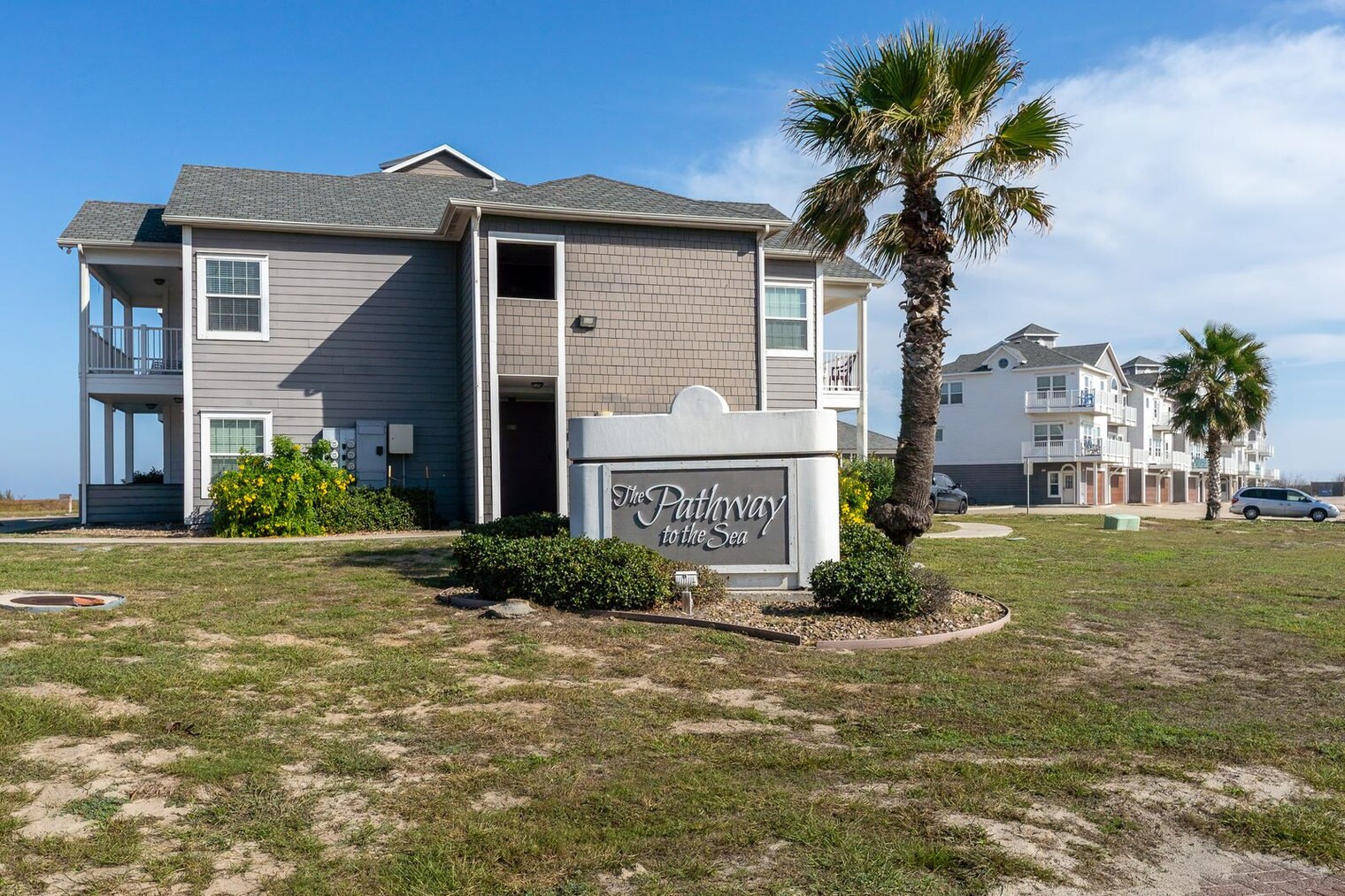 Building Photo - 14802 Whitecap Blvd