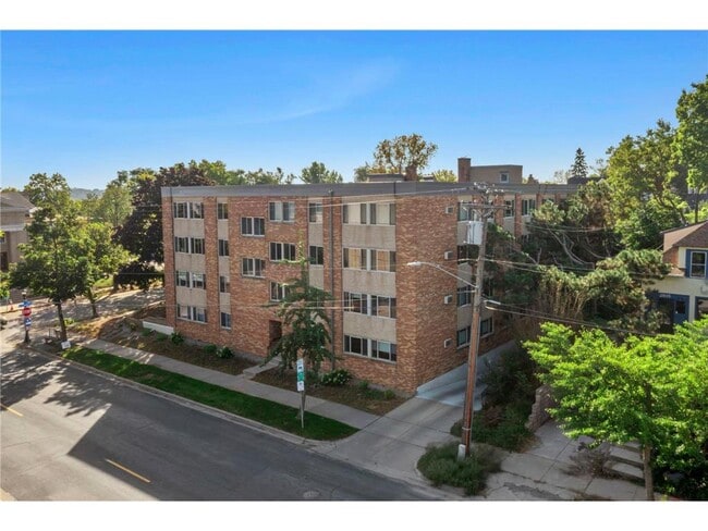 Building Photo - 4400 Upton Ave S