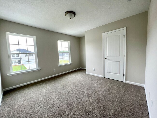Building Photo - 62 Whippoorwill Wy NE