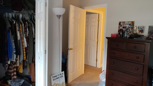 Building Photo - 12 Pratt St