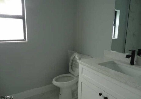 Building Photo - 614 Flamingo Ave S