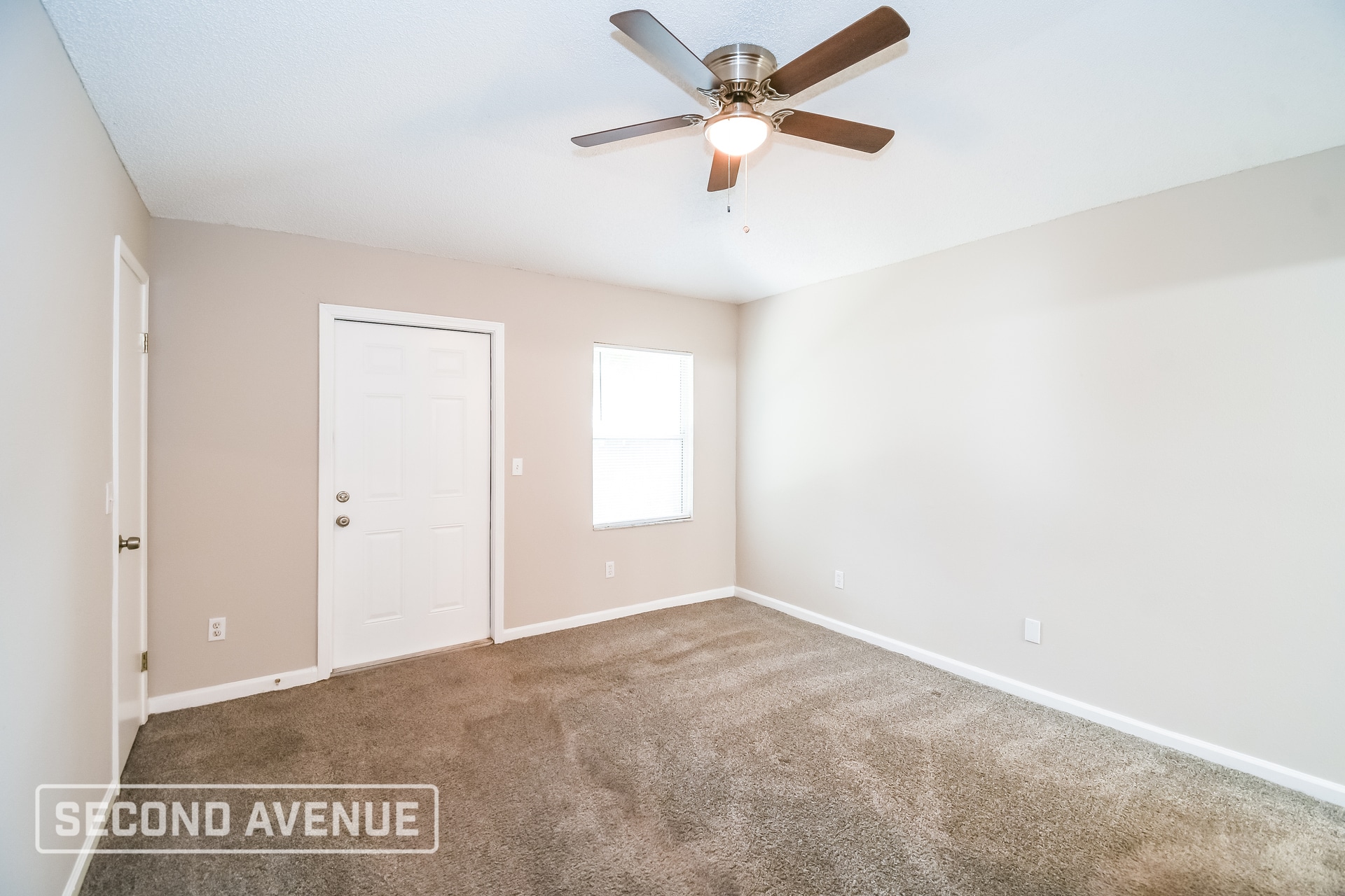 Building Photo - 6114 Delmar Pl