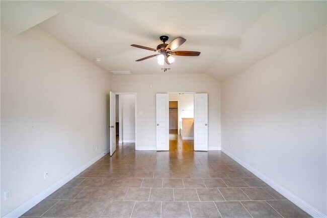 Building Photo - 3409 De Torres Cir