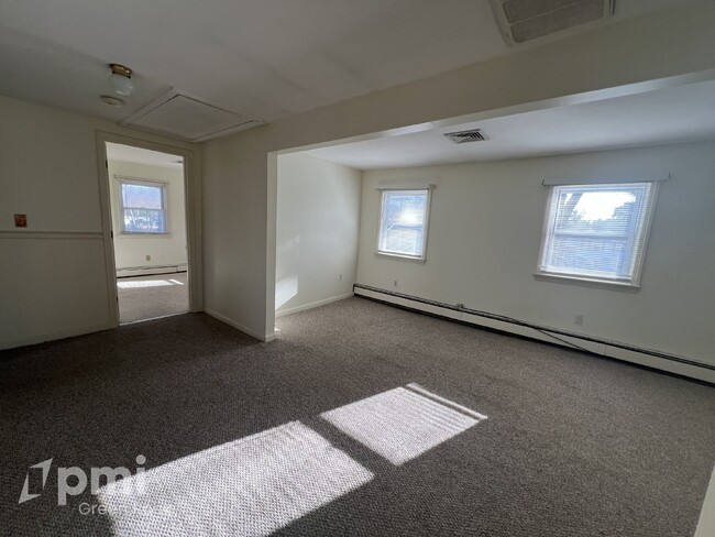 Building Photo - 2 Bedroom Apartment in Seabrook