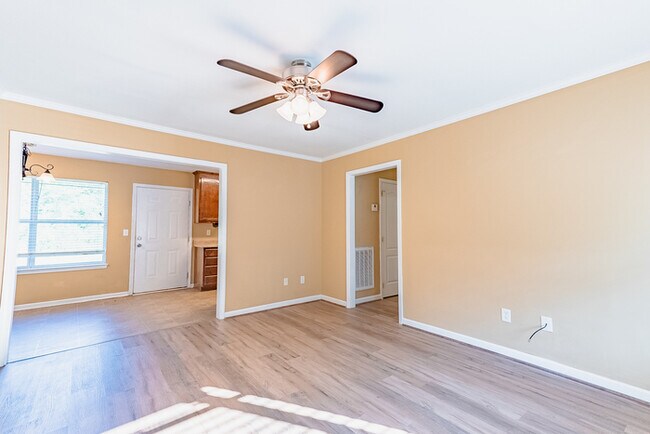 Building Photo - 12591 Drift Bay Cove