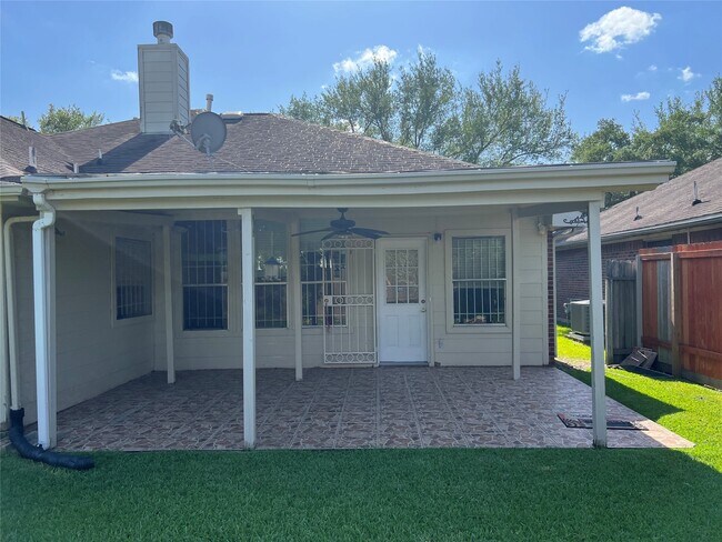 Building Photo - 11815 Balmorhea Ln