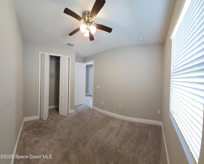 Building Photo - 3948 Southern Vis Lp