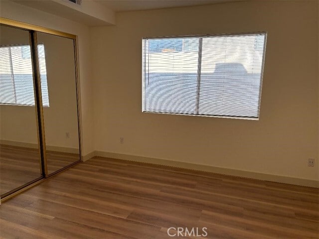 Building Photo - 976 W Hamilton Ave