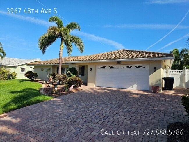 Building Photo - 3967 48th Ave S