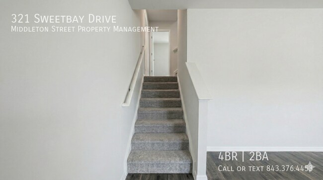 Building Photo - 321 Sweetbay Dr