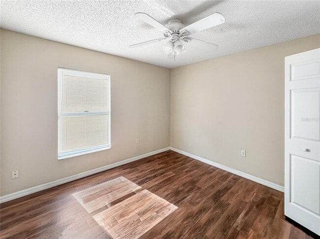 Building Photo - 118 Oak View Pl