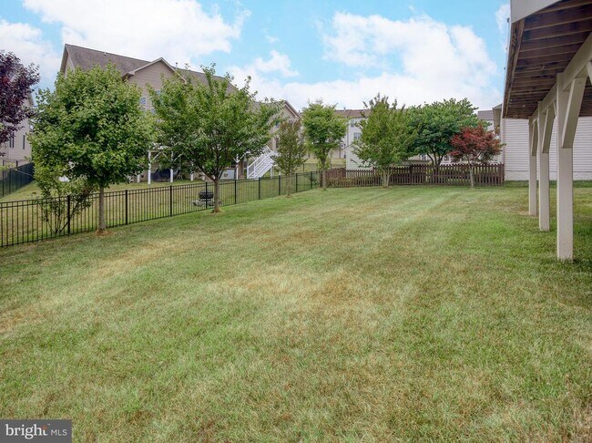 Building Photo - 13336 Redspire Dr