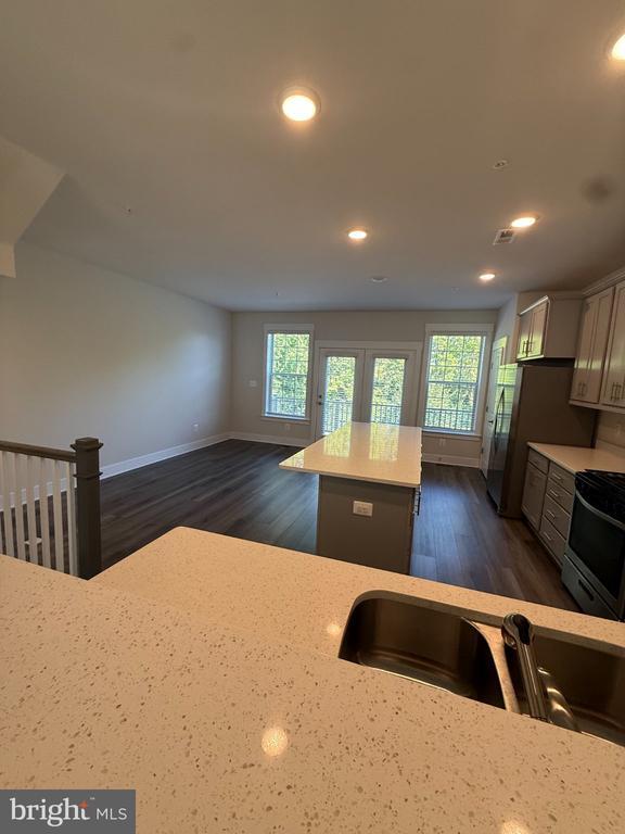 Building Photo - 2907 Osprey Way