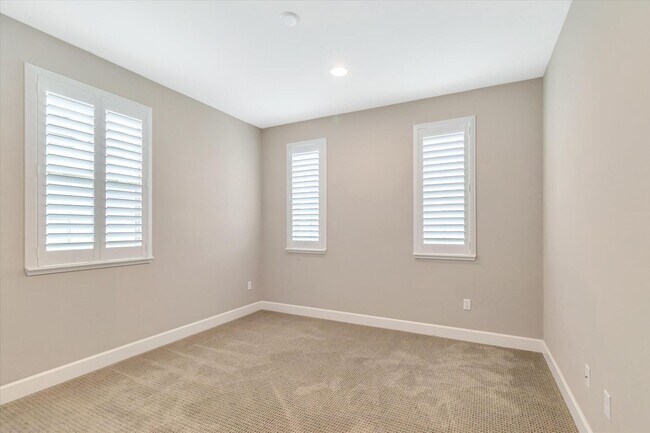 Building Photo - Wow! What a Great Home! Available Soon!