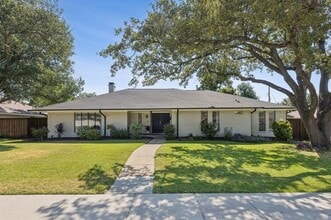 Building Photo - 10010 Cromwell Dr