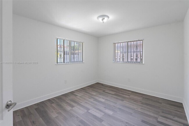Building Photo - 2325 NW 29th St