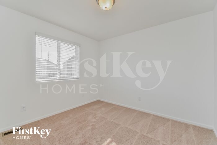 Building Photo - 6951 Shunka Ln