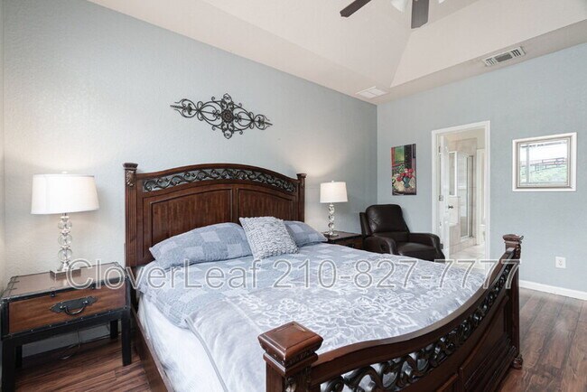 Building Photo - 26875 Hogan Dr