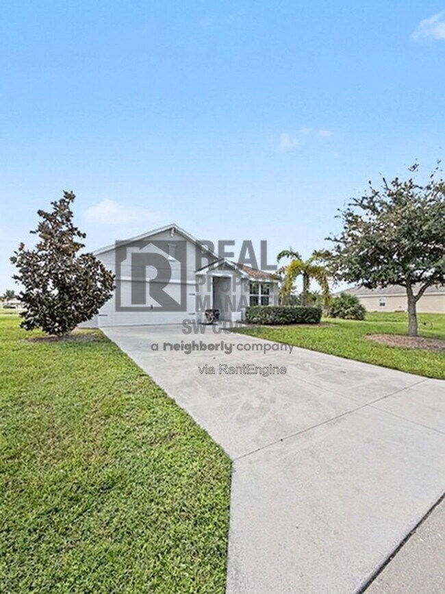 Building Photo - 7317 Mikasa Dr
