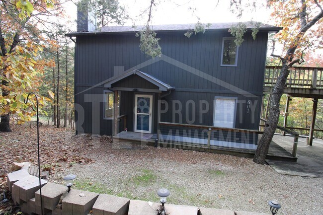 Primary Photo - Peaceful 2-Bedroom Home Near Branson, MO –...