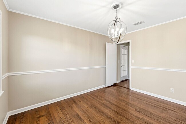 Building Photo - 311 Gardners Mill Ct