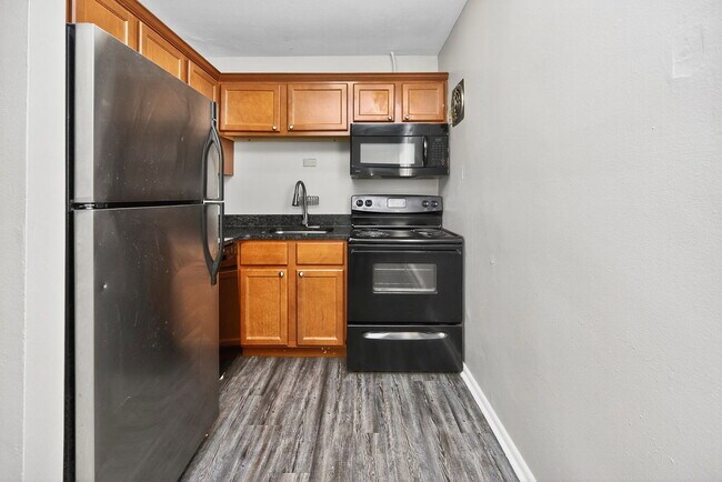 Building Photo - 3505 Telford St