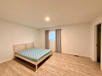 Building Photo - 2708 W 98th Dr