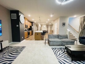 Building Photo - 3016 Lemonade Ln
