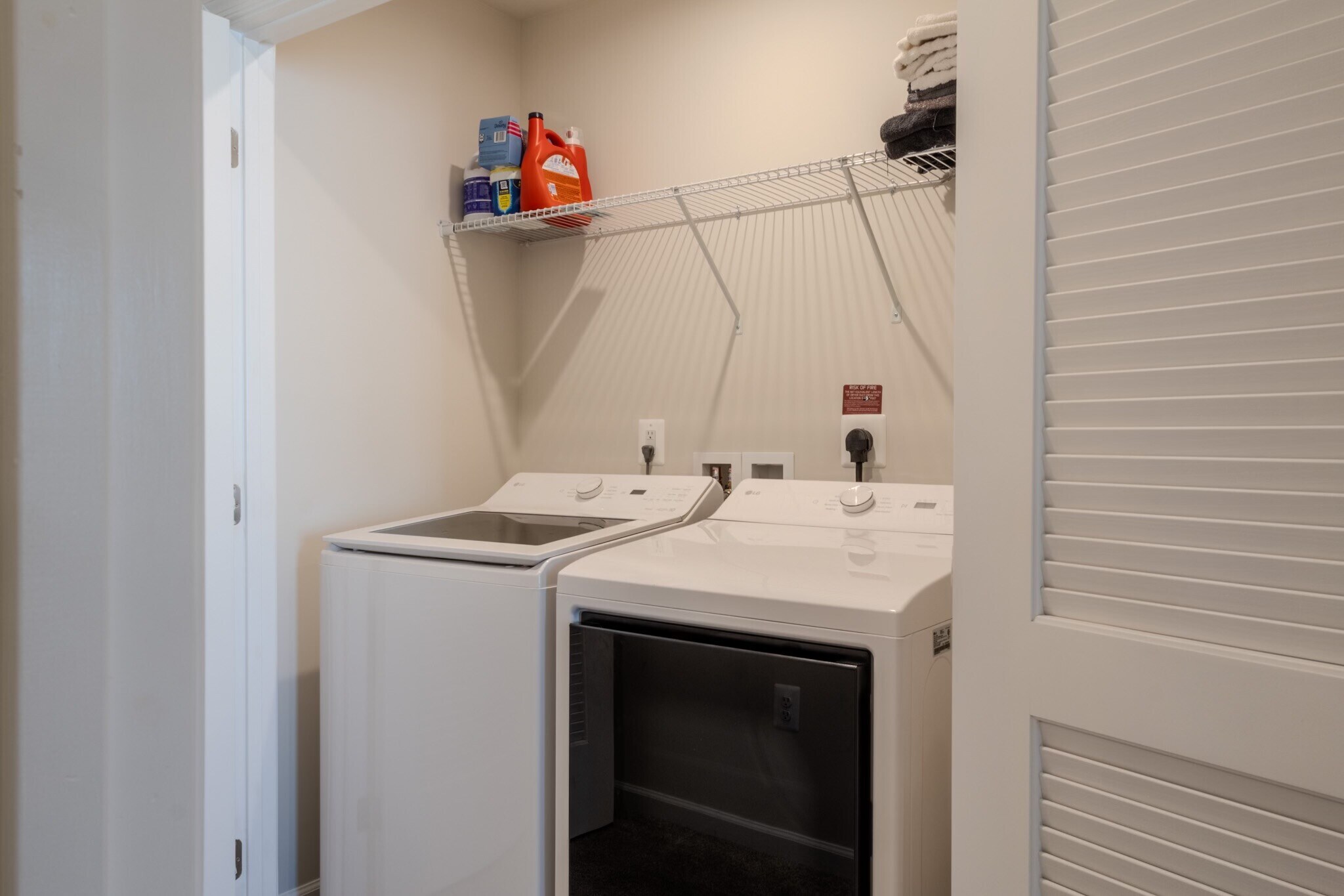 Building Photo - 8679 Stevenson Ln