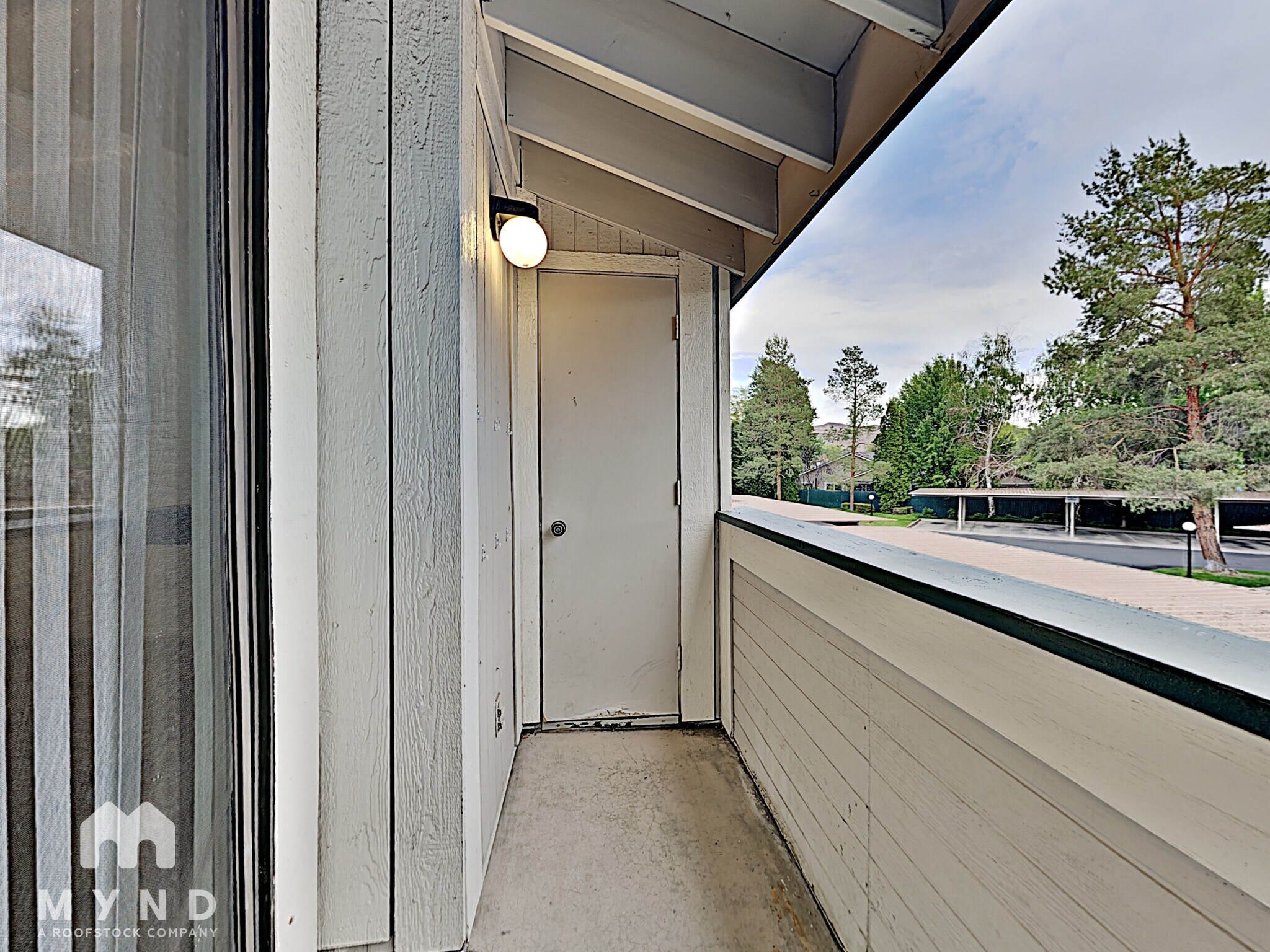 Building Photo - 2624 Sunny Slope Dr