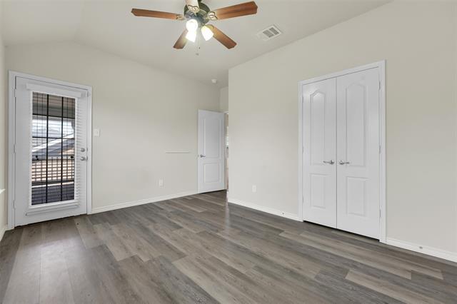 Building Photo - 1124 Hayden Ln
