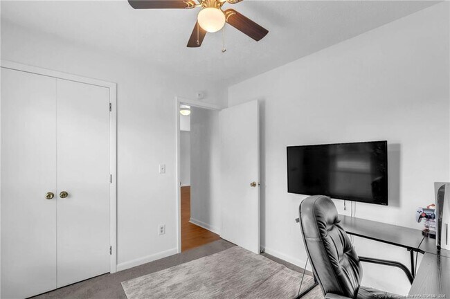 Building Photo - 7241 Avila Dr