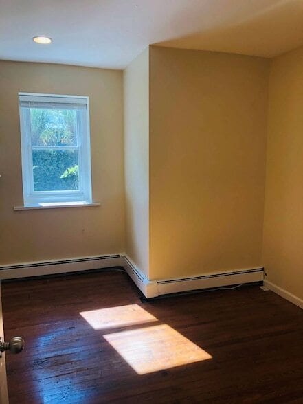 Building Photo - 0 Grove St