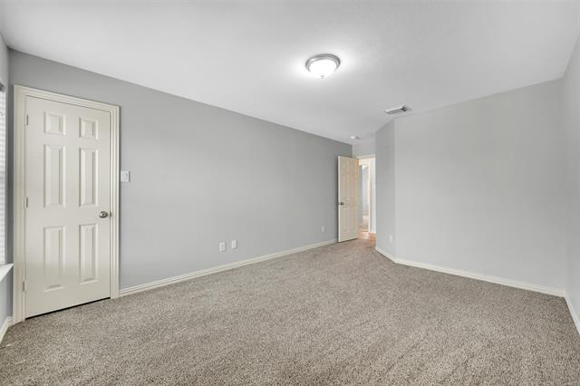 Building Photo - 208 Del Cano Dr