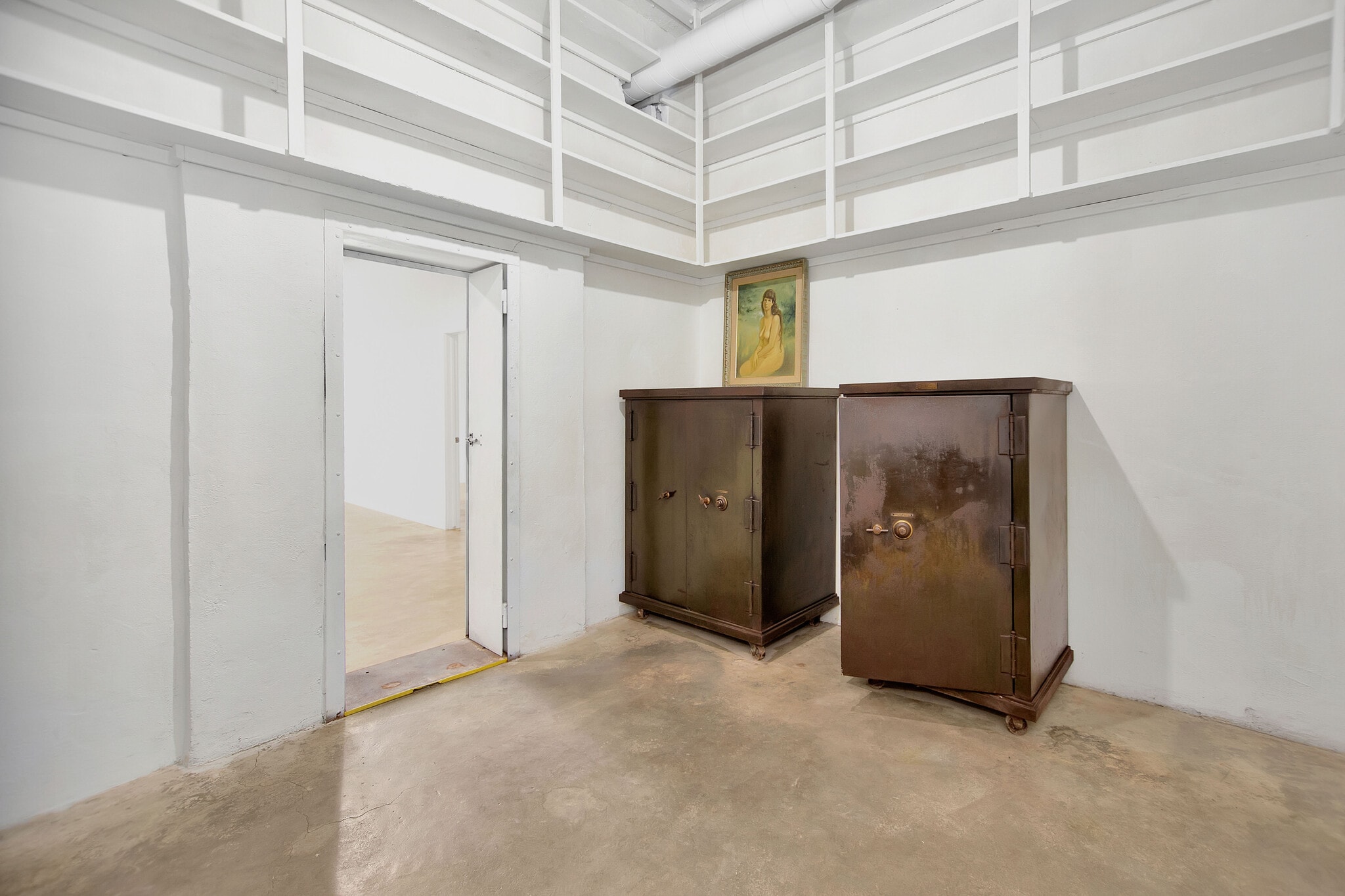 Building Photo - 470 Brainard St