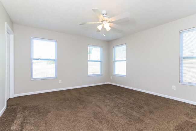 Building Photo - 281 Timber Hill Dr