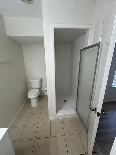 Building Photo - 540 Sierra Blanca Dr