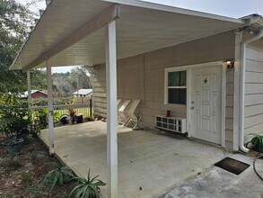 Building Photo - Furnished Studio with Carport & Storage - ...